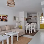 Apartment La Casa De Palomitas
