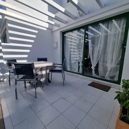 La Casa De Palomitas * קורלחו