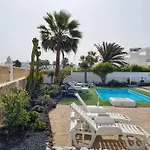 La Casa De Palomitas * Corralejo